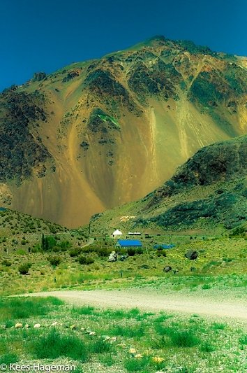 L1004726-1-BorderMaker.jpg