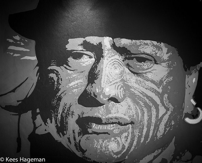 L1000215-66-BorderMaker.jpg