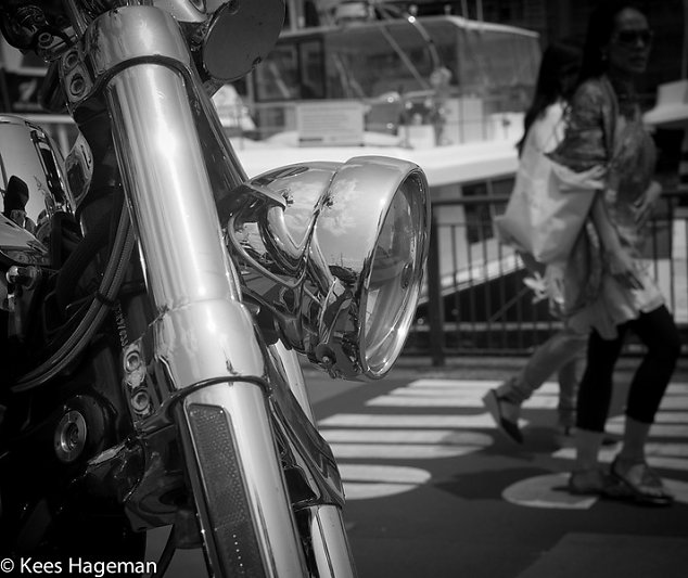 L1000252-66-BorderMaker.jpg